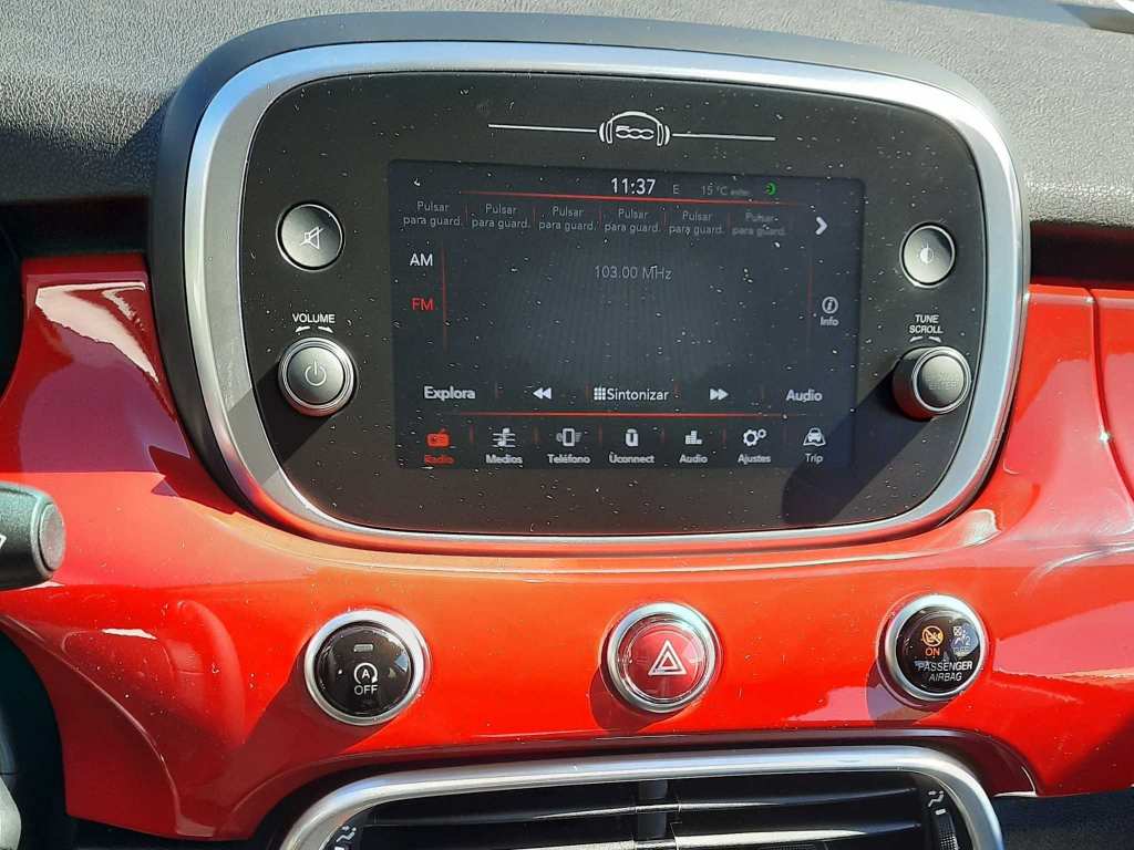 Fiat 500x 1.0 120 cv urban con motor gasolina de km0 en color rojo