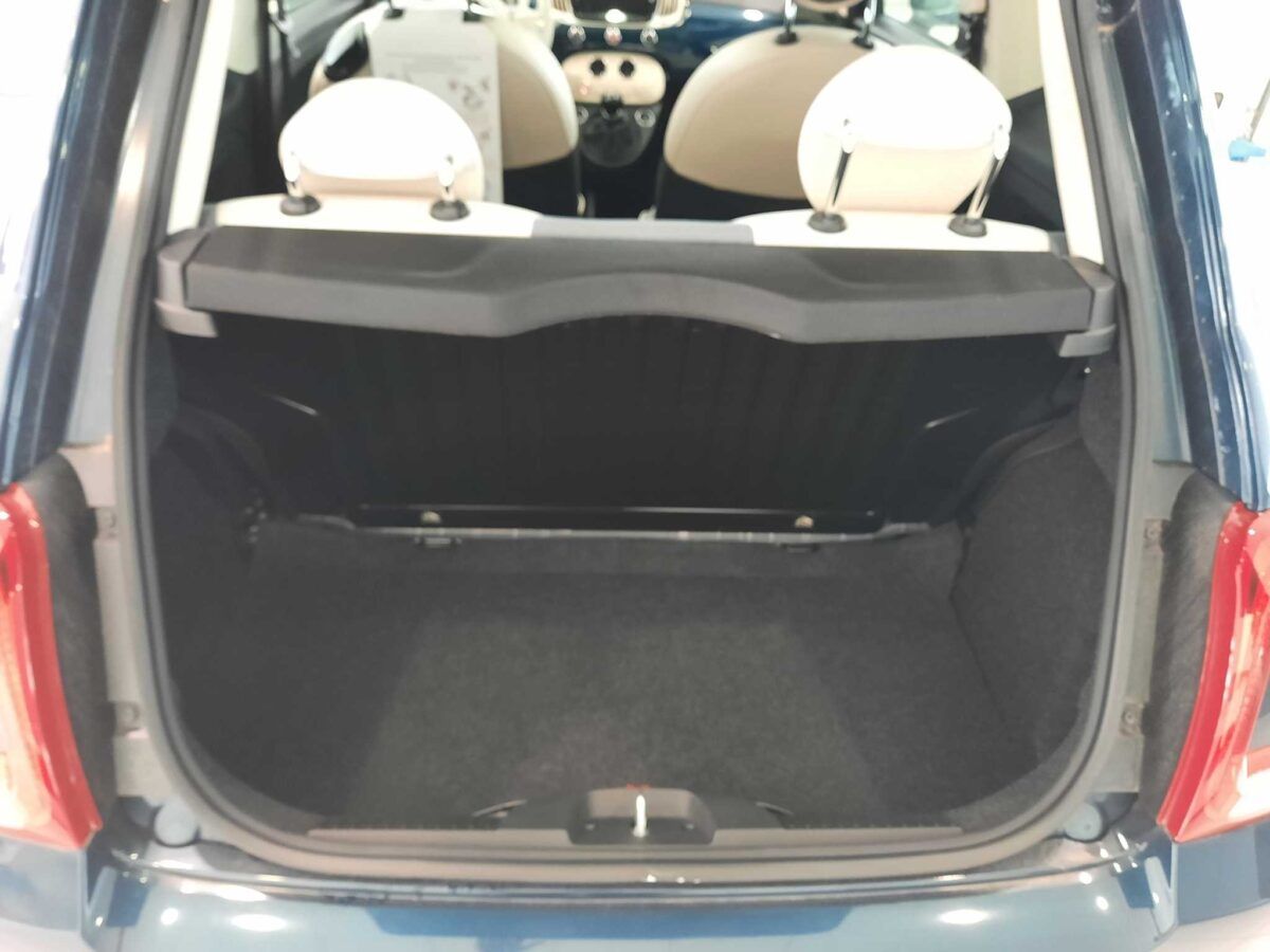 Fiat 500 de ocasión 1.2 69 cv acabado lounge gasolina maletero