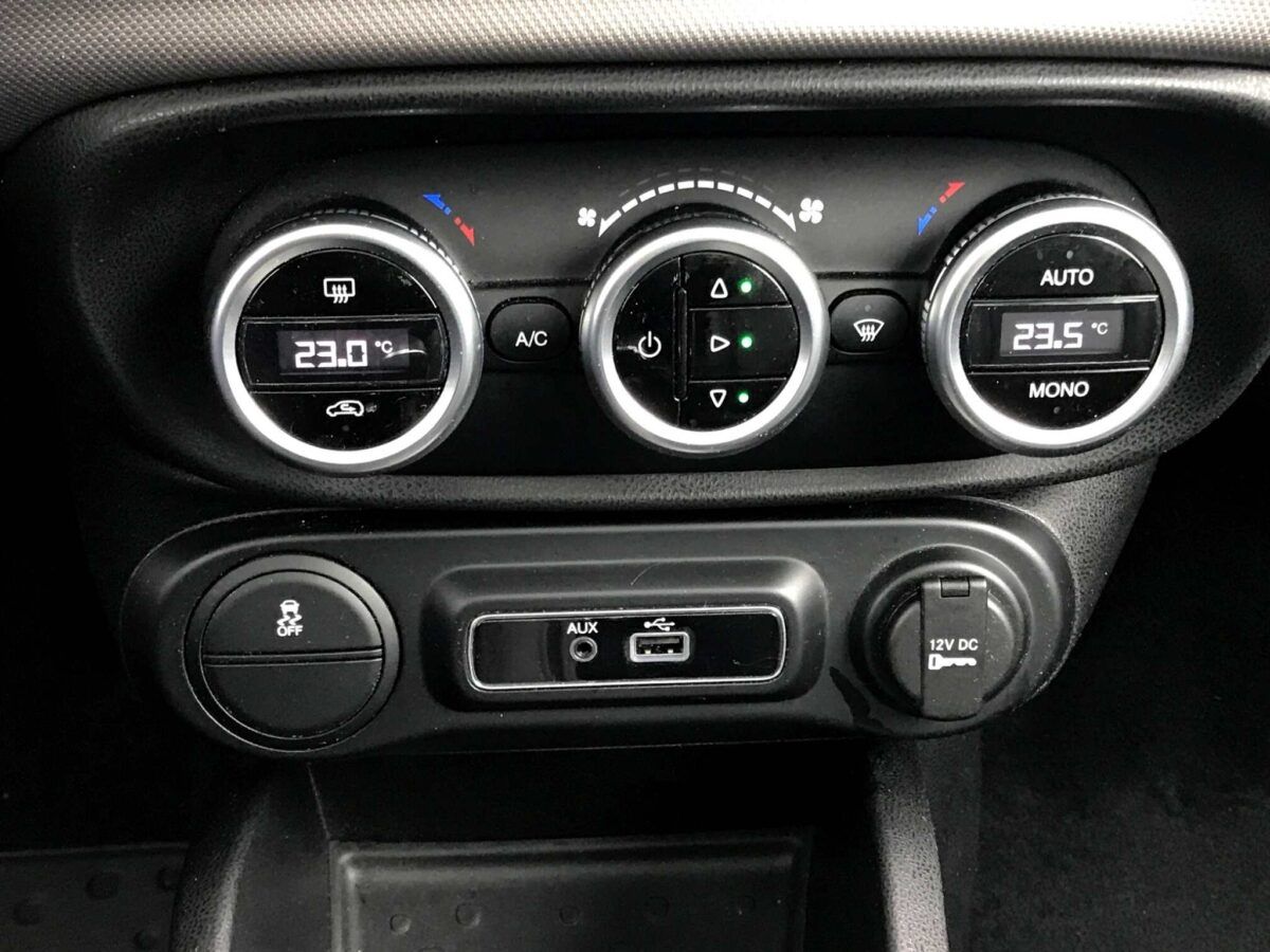 Climatizador Fiat 500L GLP Lounge