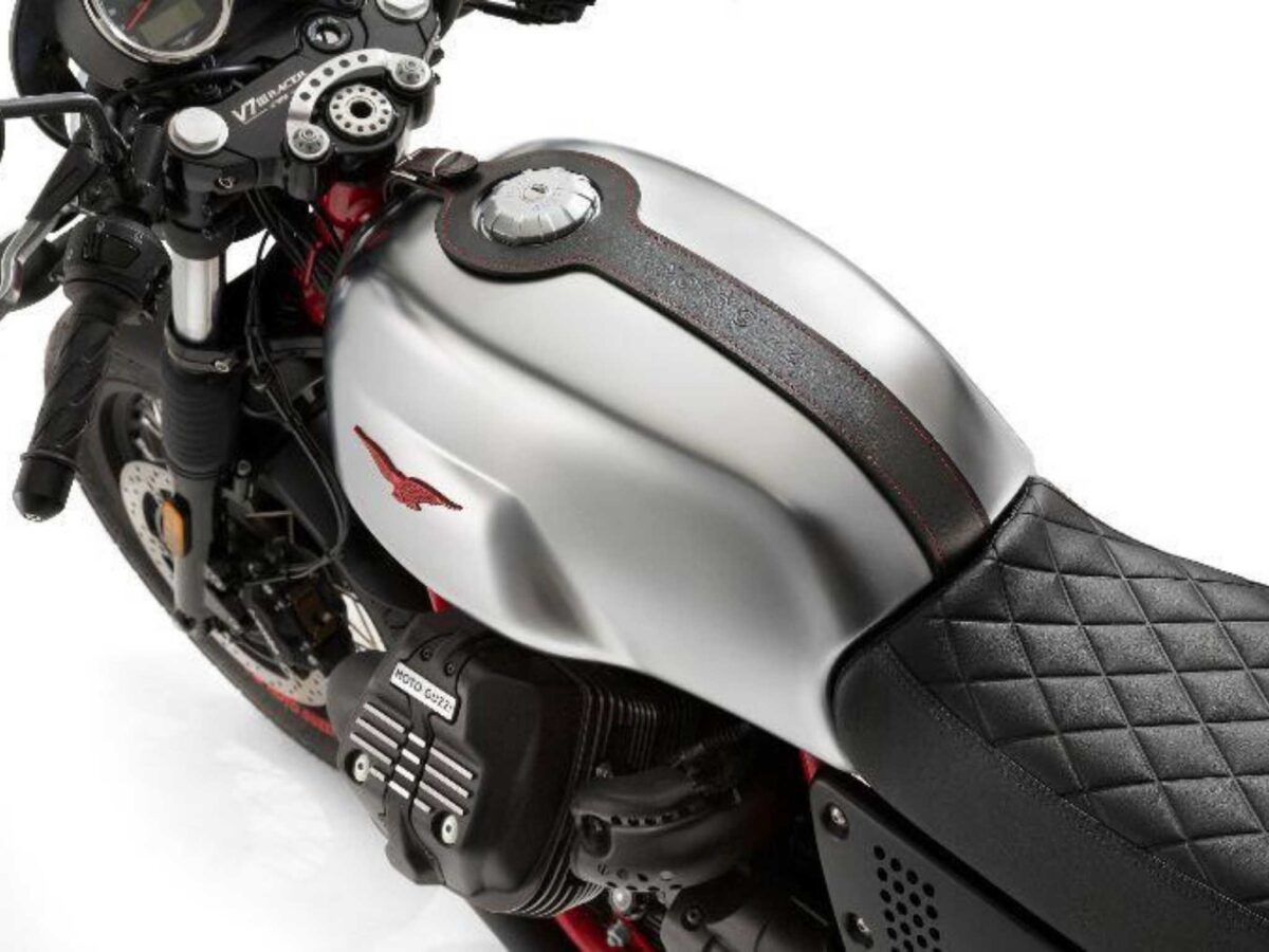 Moto Guzzi V7 III racer nueva