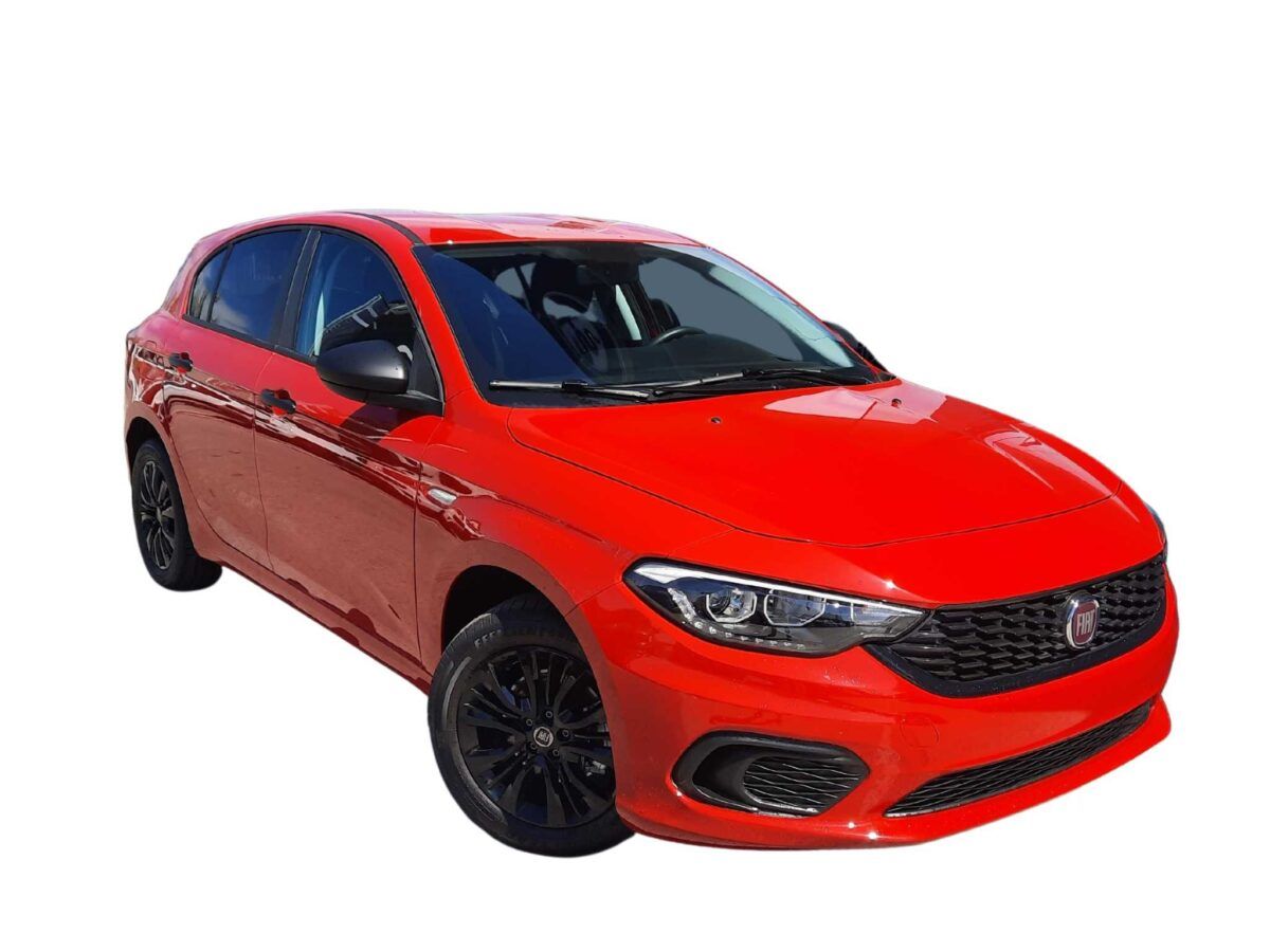 Fiat Tipo 5 puertas 1.4 95 cv acabado street en color rojo de km0