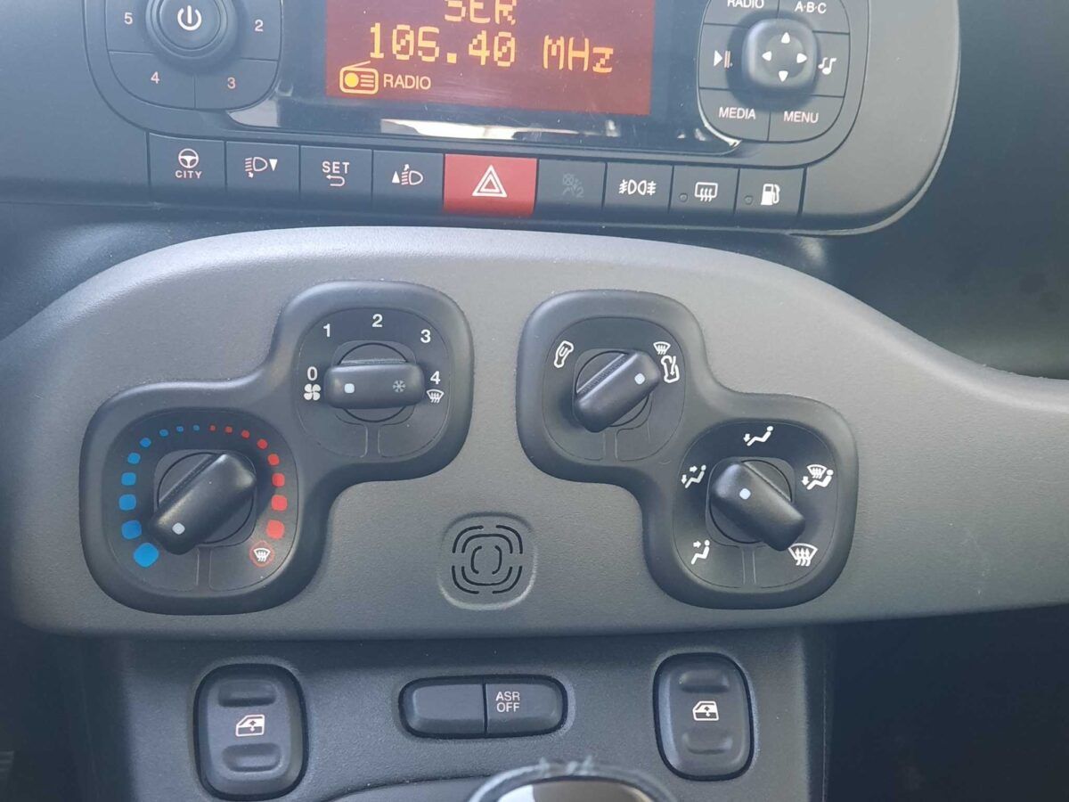 FIAT PANDA 1.2 69CV LOUNGE GLP híbrido