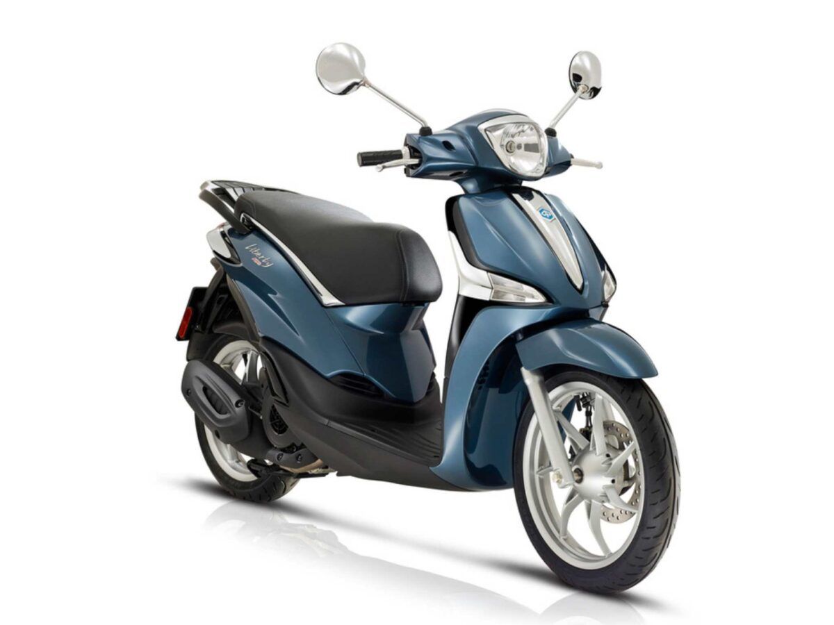 Moto Piaggio Liberty 125 ABS Euro 5 en color azul cobalto nueva