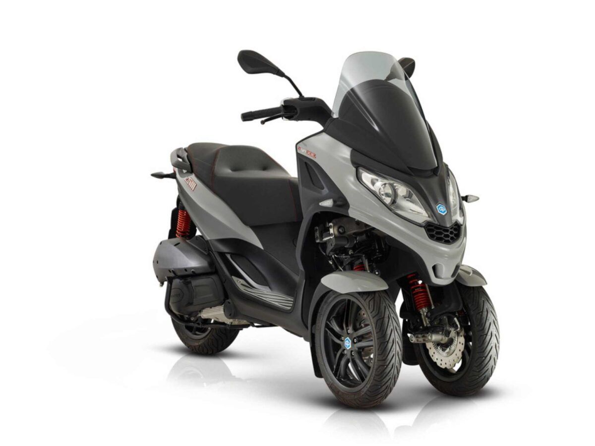 Moto 3 ruedas Piaggio MP3 300 HPE Sport euro 5 color gris