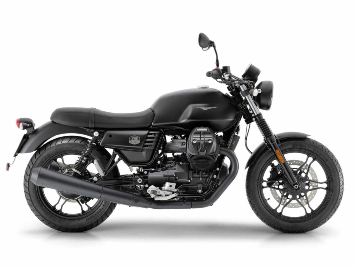 Moto Guzzi V7 III negra euro 4 en oferta