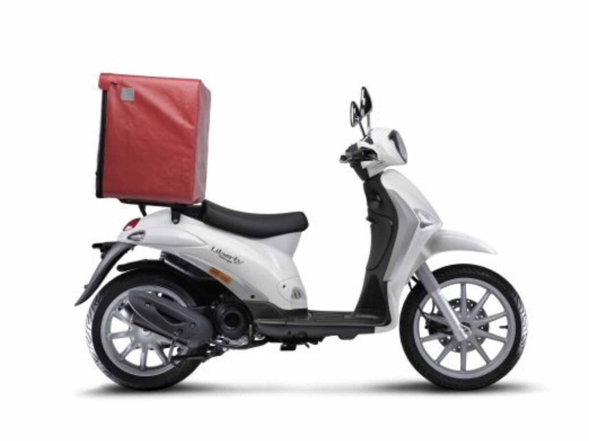 Piaggio Liberty 50 4T E4 delivery blanca