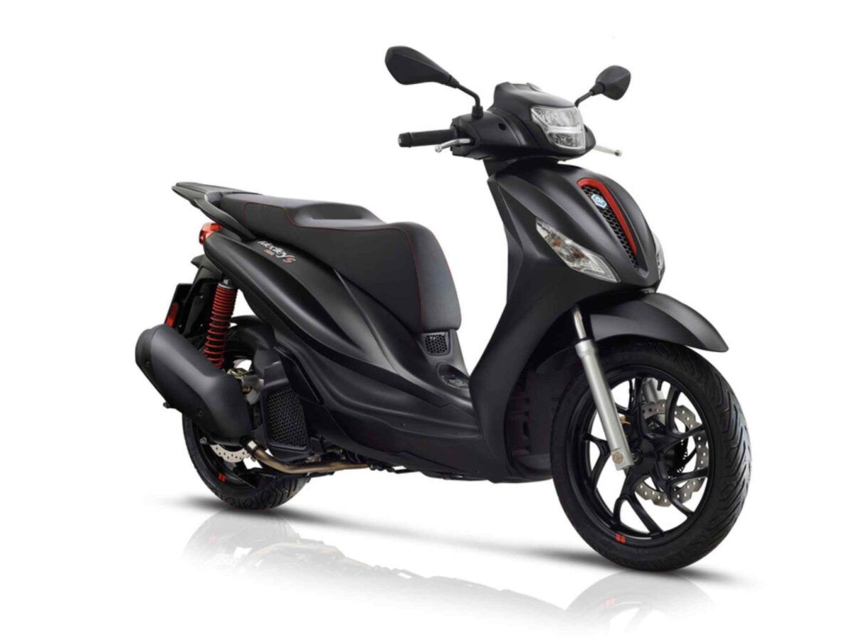 Piaggio Medley S 125 del 2021 en oferta color negro