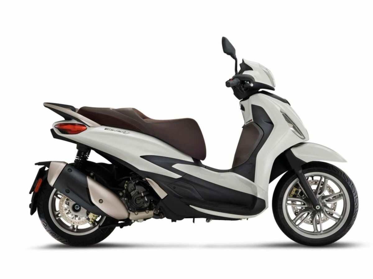 Piaggio New Beverly 300 blanca euro 5