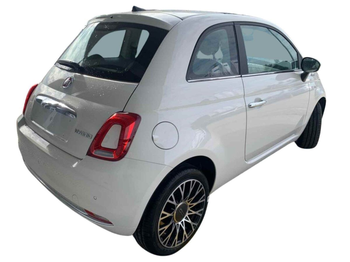 Fiat 500 Hibrido blanco KM0
