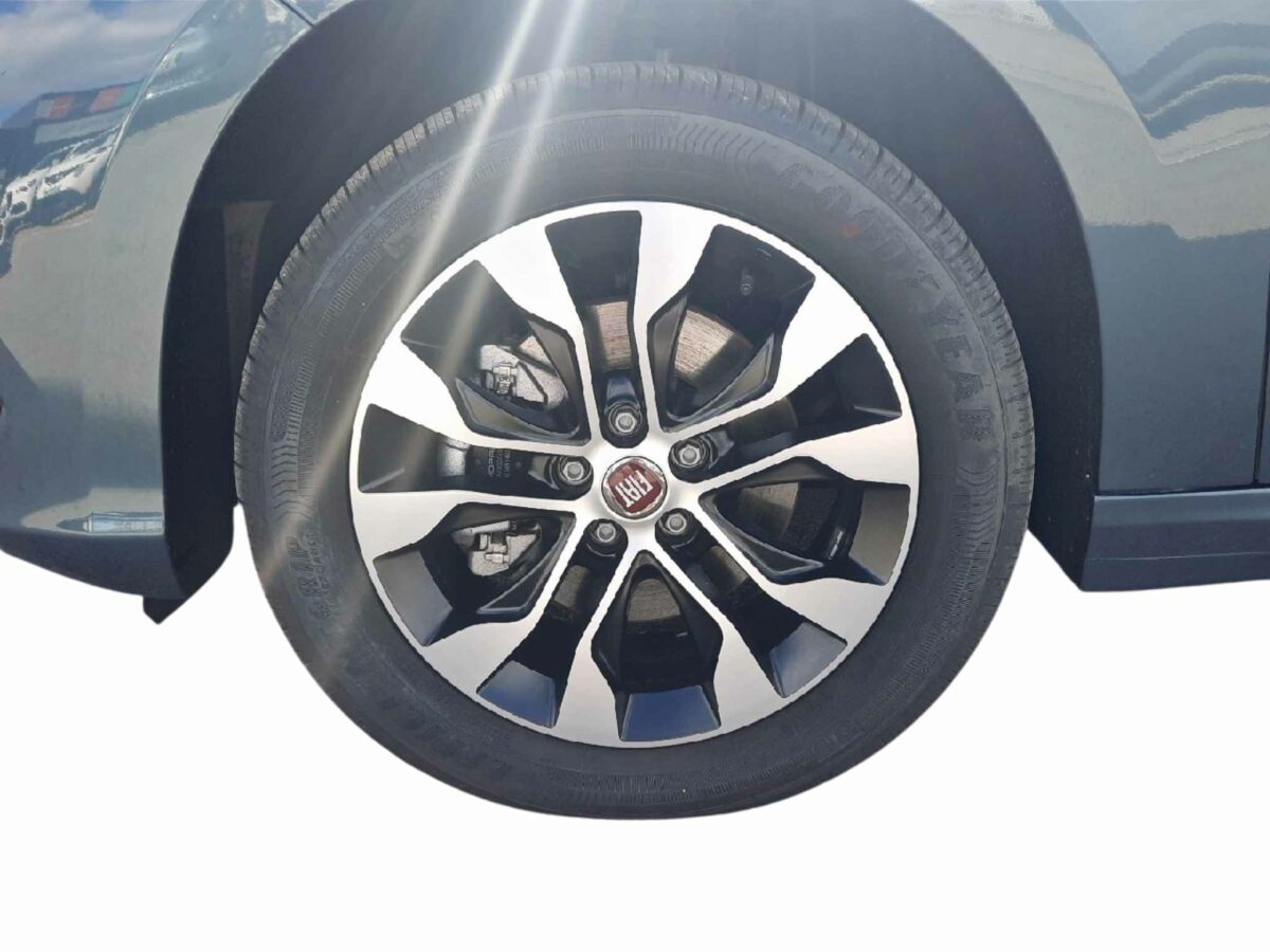 Fiat Tipo 1.5 HYBRID MHEV DCT CITY LIFE 130cv azul KM0